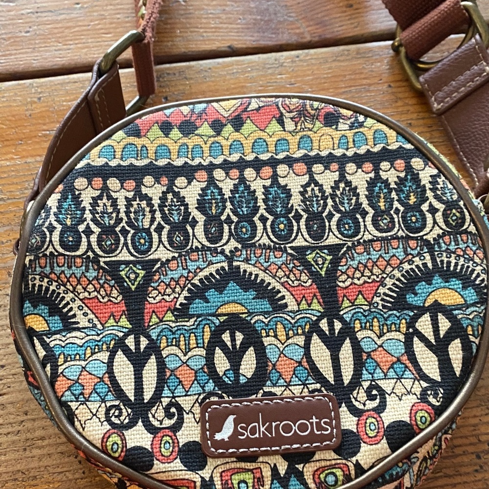 Sakroots Artistic Round Crossbody Bag